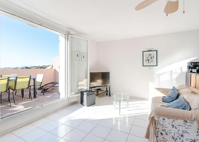 T3 Avec Piscine, Terrasse Vue Et Parking Prive - Fr-1-409-219 דירה